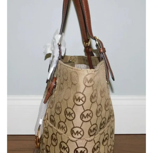 NWT Michael Kors Tote - Picture 4 of 7